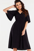robe midi noire élégante viscose fluide drapée décolleté V manches kimono larges taille élastique cintrée jupe évasée ourlet asymétrique polyvalente