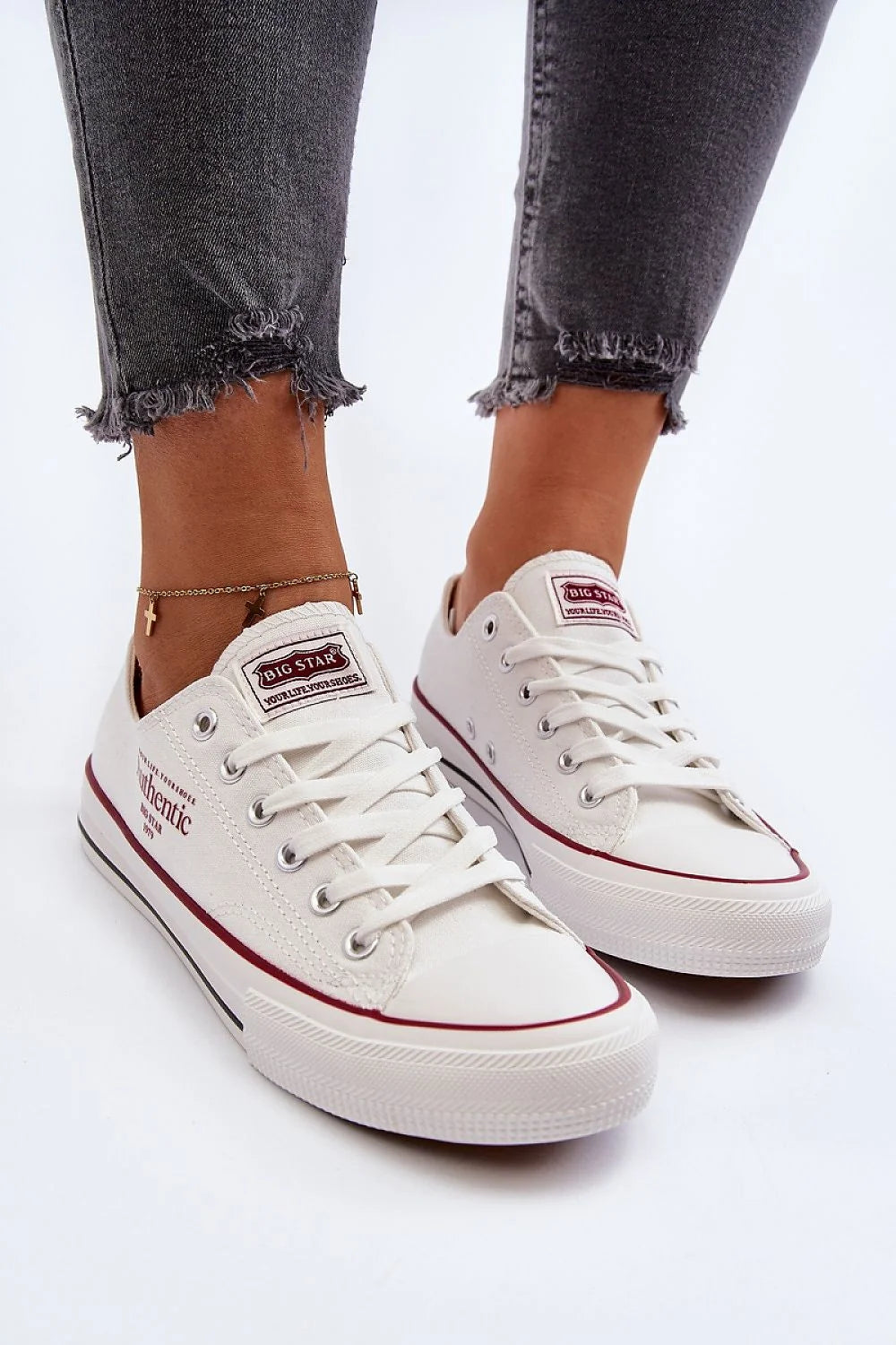 Baskets pour femmes design classique matériau textile confort tout le jour chaussures légères adhérence excellente style intemporel