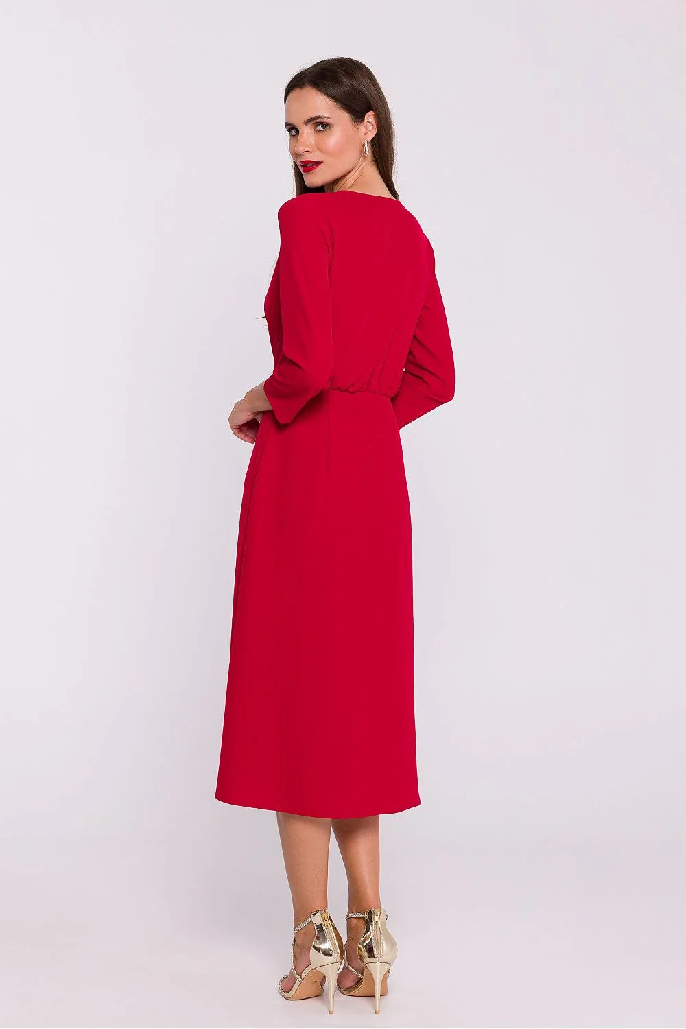 Robe élégante pour femme couleur rouge longueur midi manches 3/4 décolleté en V jupe évasée tissu léger occasion formelle