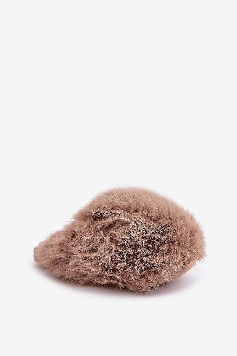 Pantoufles pour femmes en fausse fourrure beige taupe, douces et élégantes pour les nuits d'hiver, confort maximal, style décontracté, design moderne sans coutures, idéales pour les soirées cosy