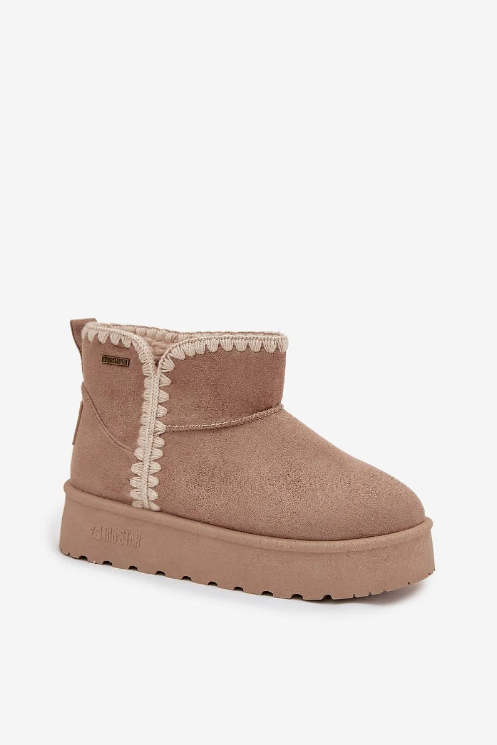 bottines femme cheville fourrées moumoute suédine taupe surpiqûres feston crème col bas retroussé semelle plateforme épaisse crantée antidérapante imperméable écologique