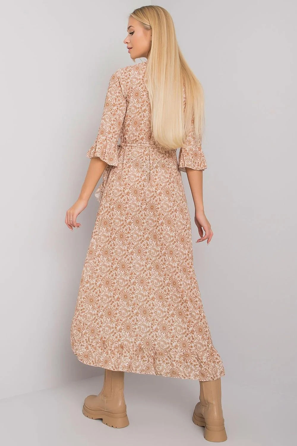 robe femme boho cache coeur décolleté plongeant manches trois quarts volants asymétrique ourlet ceinture nouée latérale imprimé floral brun noir