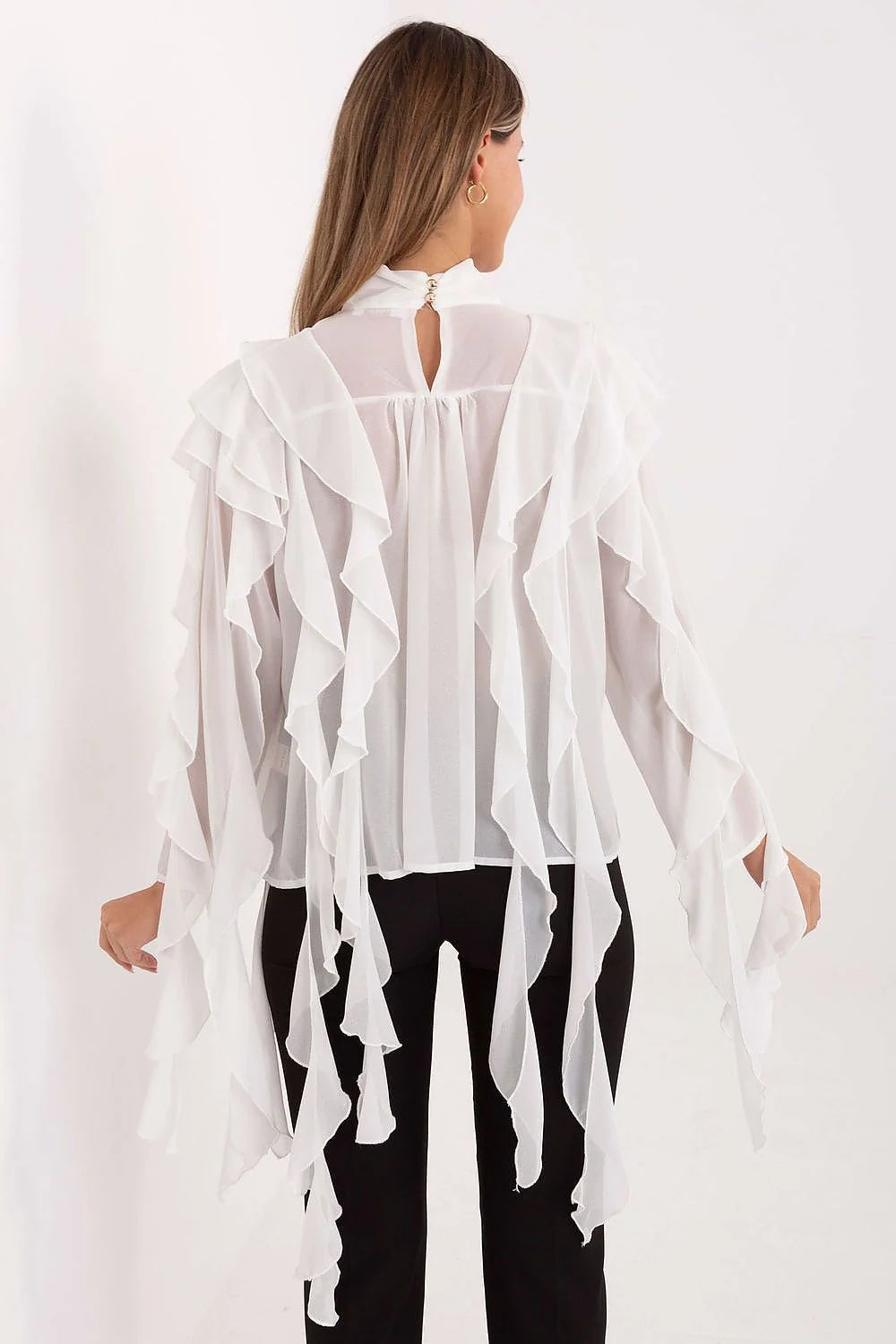 chemisier viscose polyester doux élégant femme col roulé manches longues volants romantique ajusté silhouette léger motif lisse