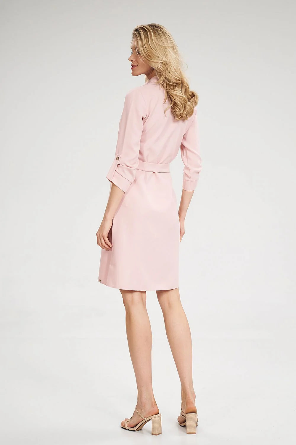Robe-chemise polyester élégante décontractée bleu clair manches retroussables ceinture ajustable boutons bois femme chic