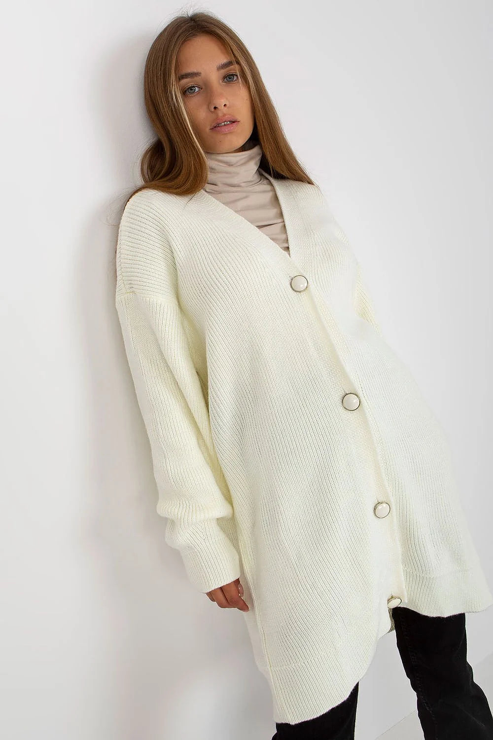 Cardigan longue pour femme en acrylique style minimaliste couleur ivoire fermeture à boutons manches longues coupe oversized