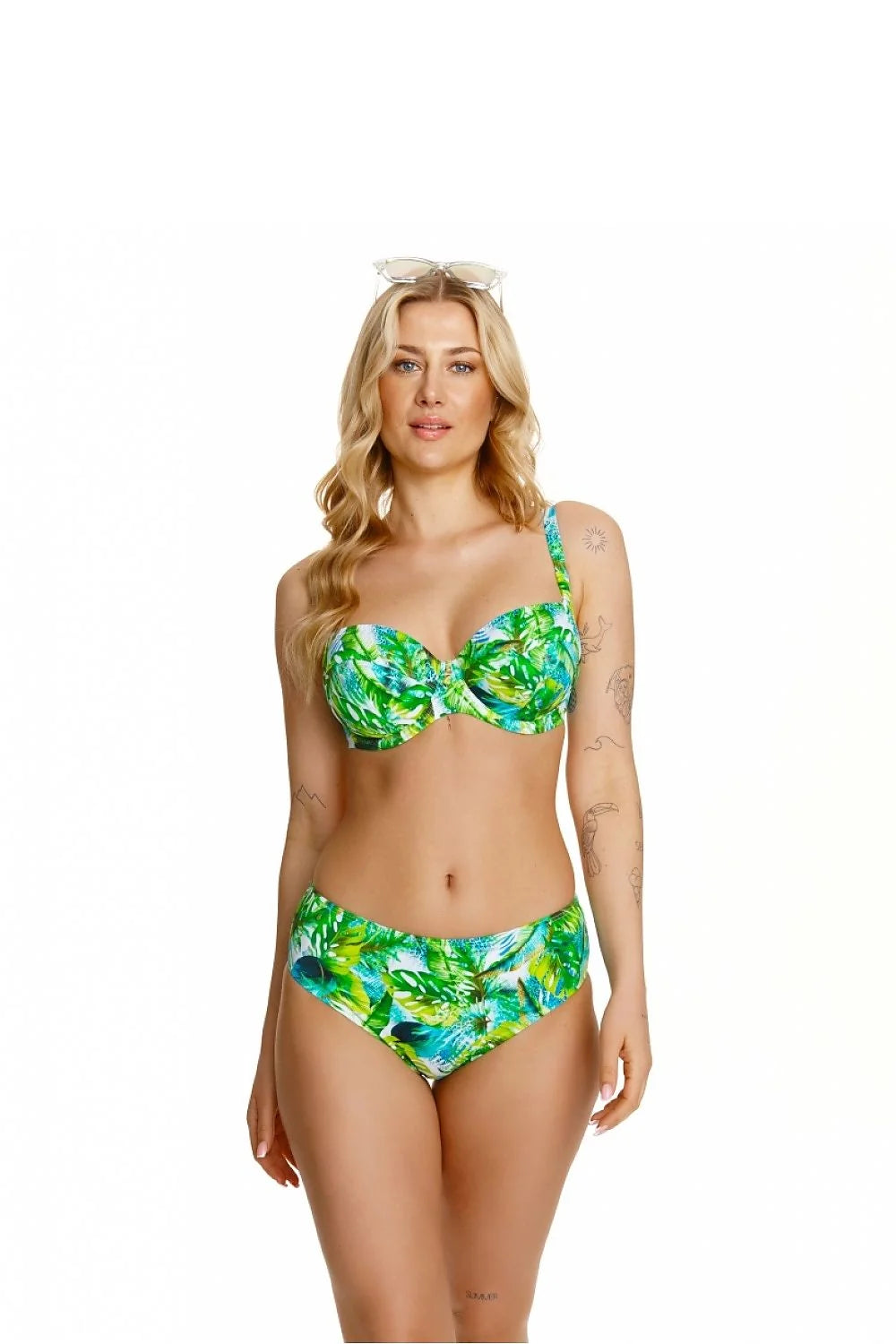 Bikini tropical femme deux pièces design feuilles fleurs vert bleu jaune soutien-gorge rembourré armatures bretelles ajustables couverture modérée occasion été plage piscine
