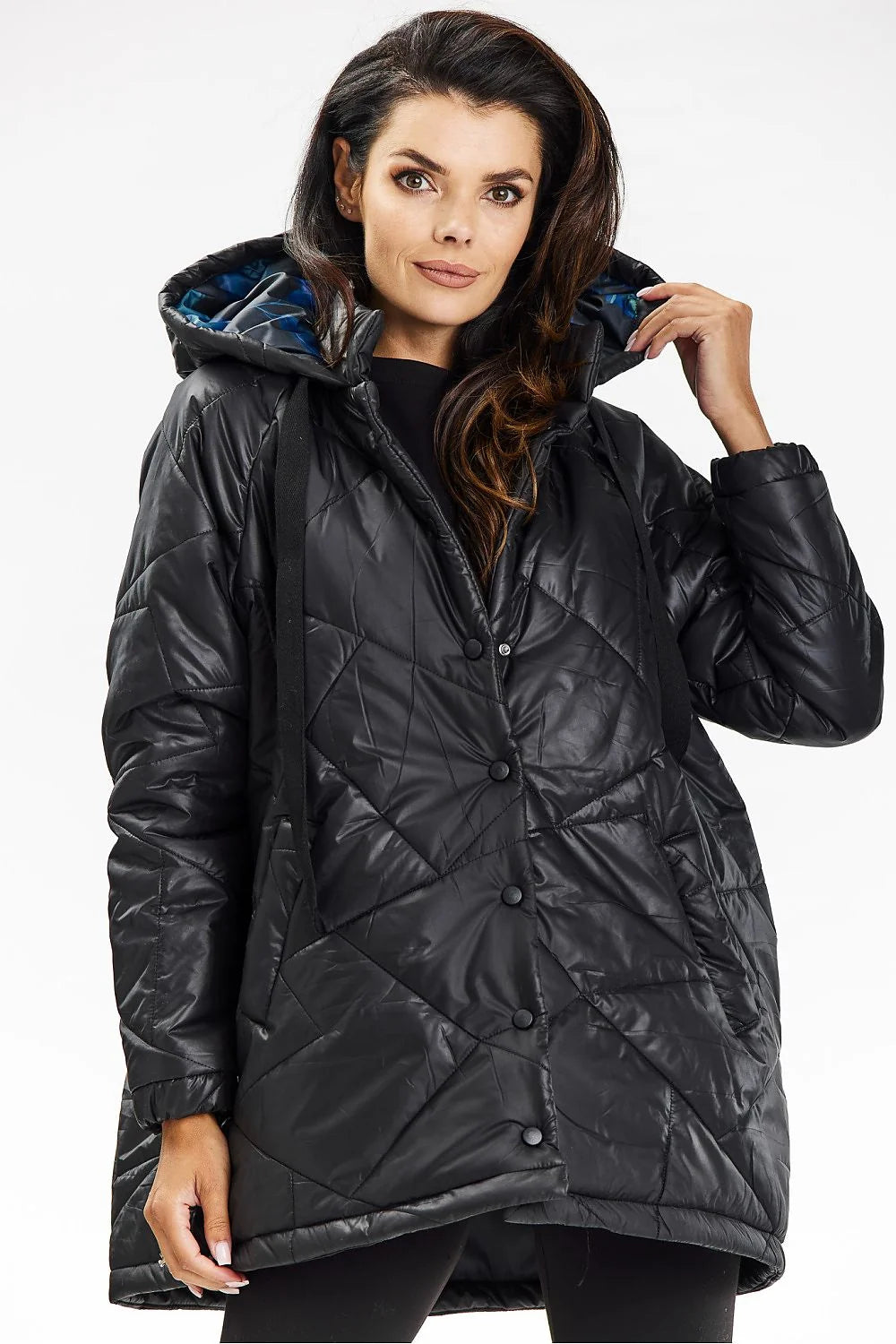Veste pour femme moderne fonctionnelle capuche assemblée polyester 100 % matelassée asymétrique taille ajustable occasion quotidienne