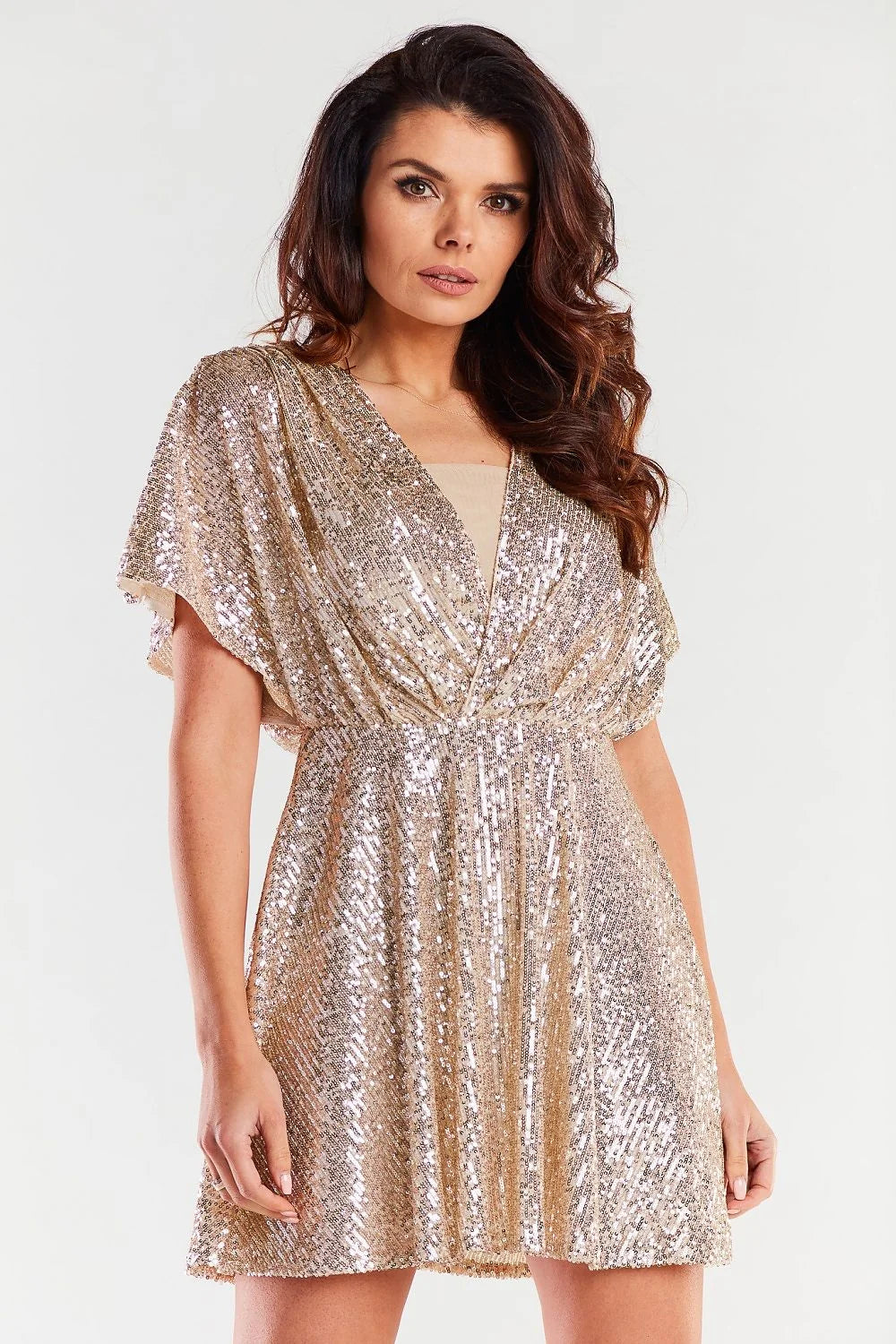 Robe de soirée élégante courte dos nu déchirure manches amples évasée paillettes rose métallique femme