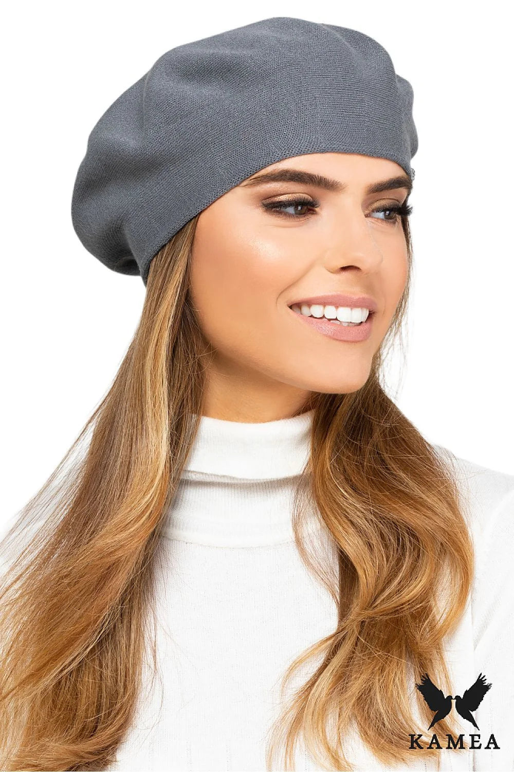 Béret pour femme élégant design classique matière douce couleur grise occasion quotidienne et spéciale