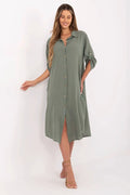 Robe chemise femme Och Bella design élégant coupe oversize coton naturel manches longues boutons centraux vert olive occasion quotidienne