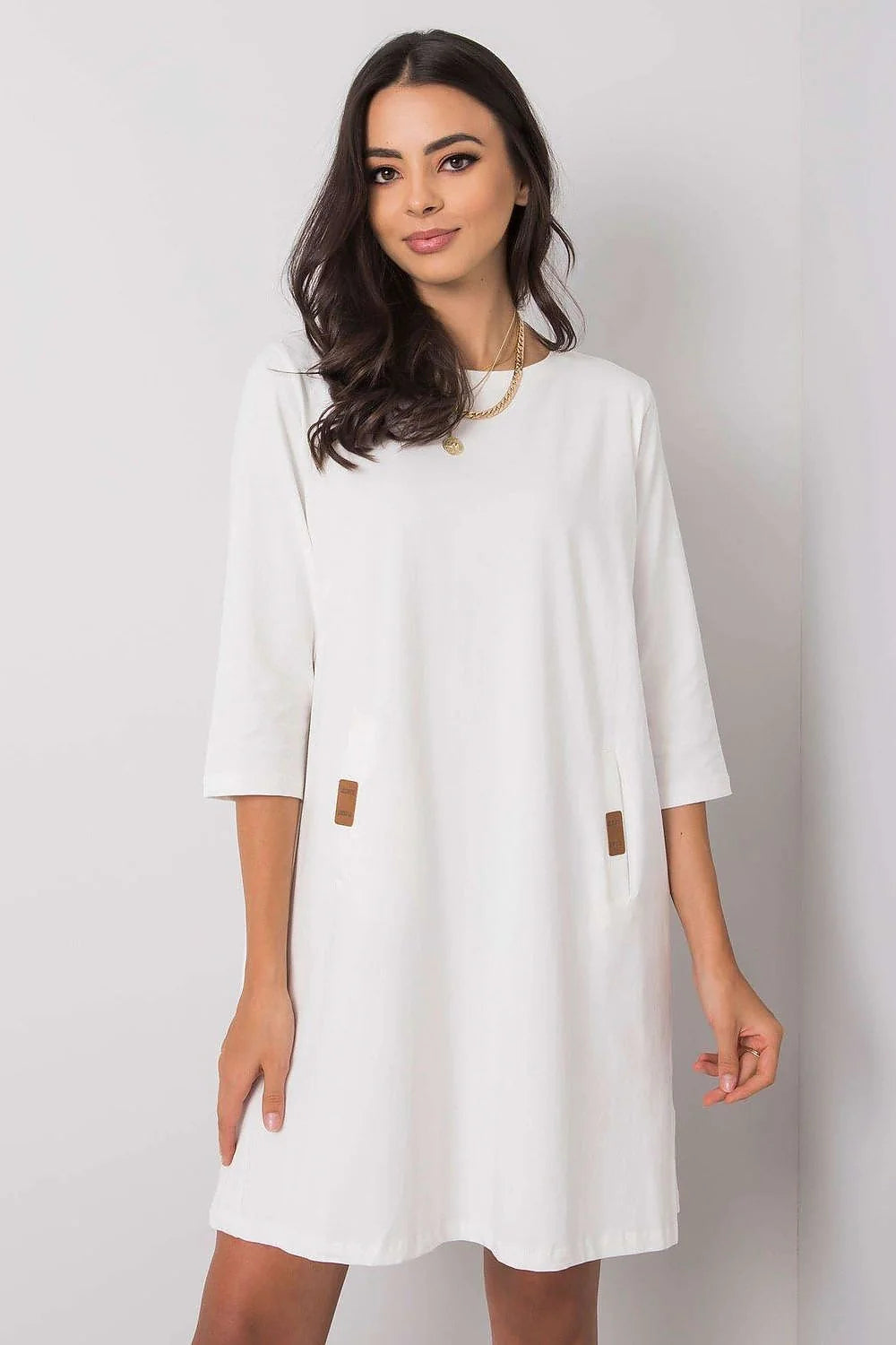 Robe ample verte coton moderne manches 3/4 poches latérales style décontracté mode féminine élégante
