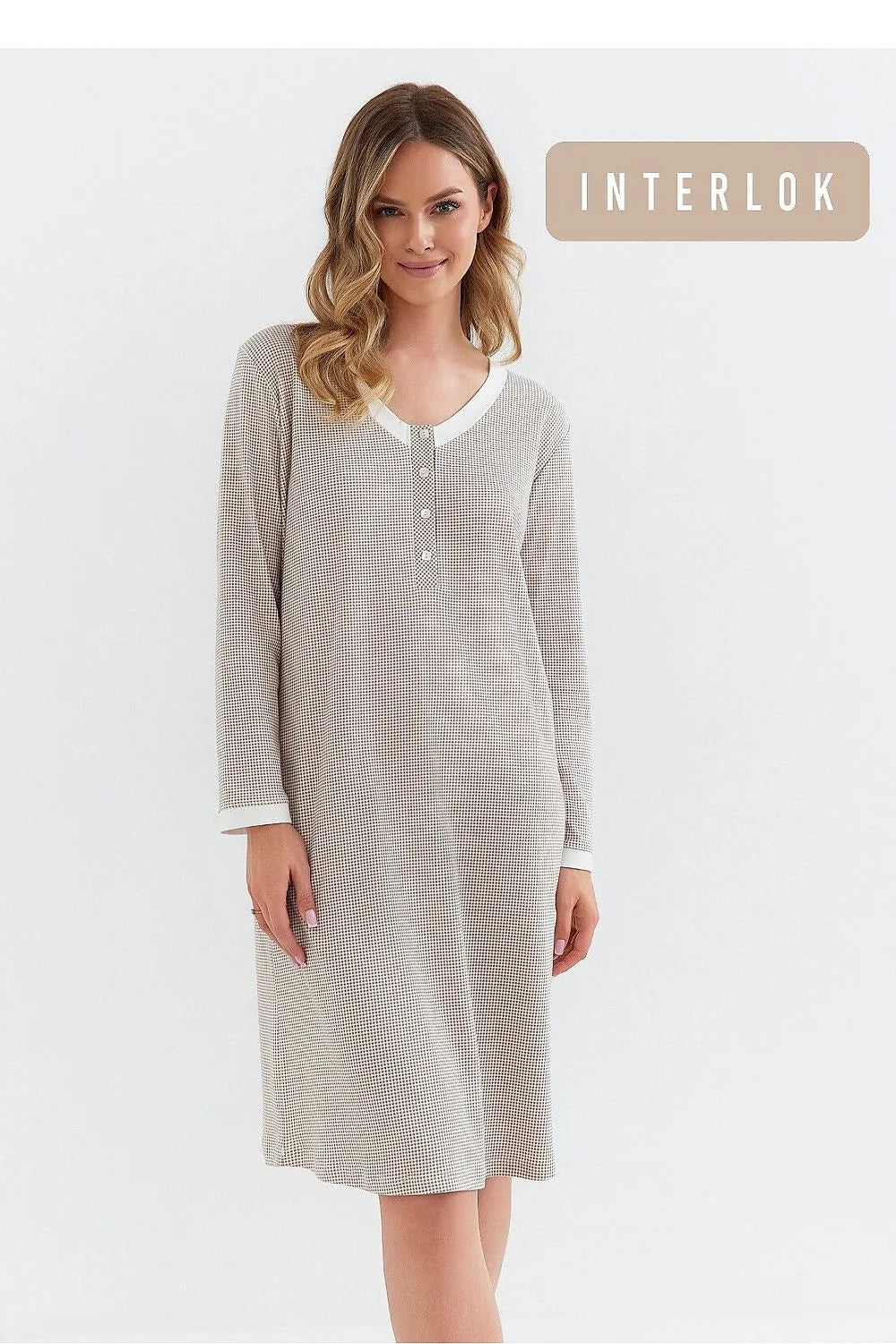 Chemise de nuit Cana manches longues tissu interlock doux ample contrasté neckline femmes confort élégance