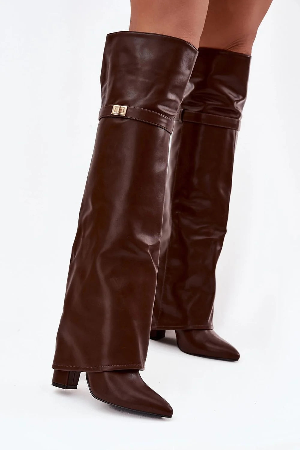 cuissardes femme cuir synthétique marron lisse tige haute genou bout pointu talon colonne stable doublure chaude bride dorée coupe ajustée