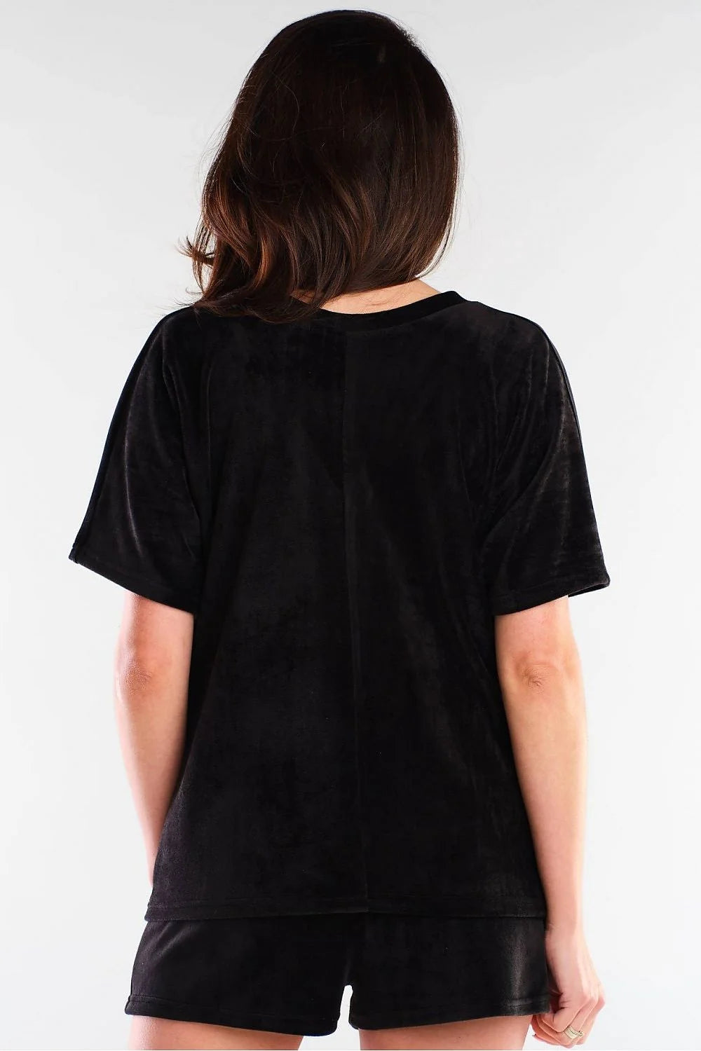 Ensemble pyjama velours noir femme confortable et élégant manches courtes taille ajustable détente maison