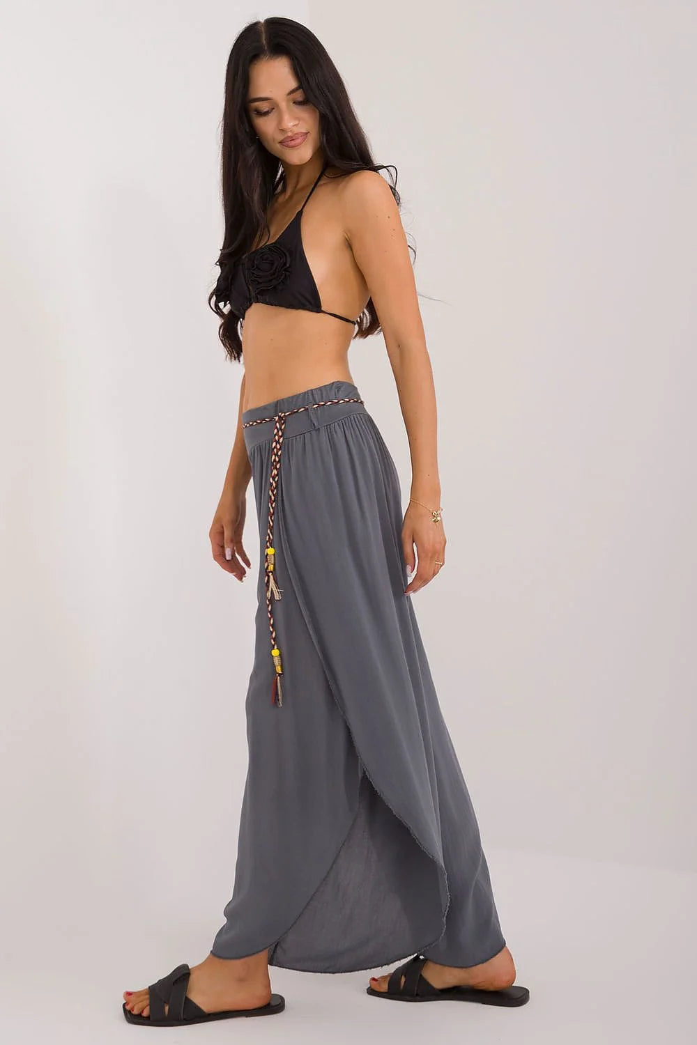 Pantalon femme style palazzo ample couleur gris anthracite taille élastique ceinture corde fleurs relief décontracté été