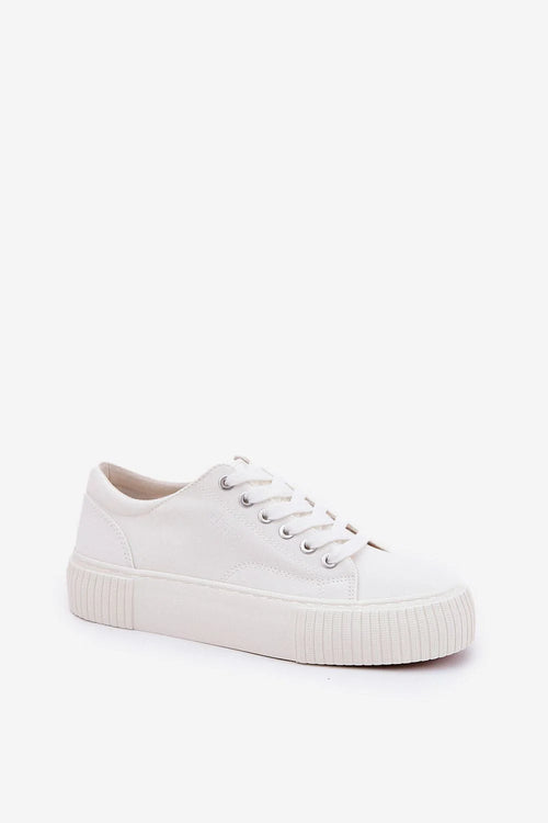 Baskets et pantalon rose vif pour femmes style moderne confortable look décontracté bijou de cheville cœur doré