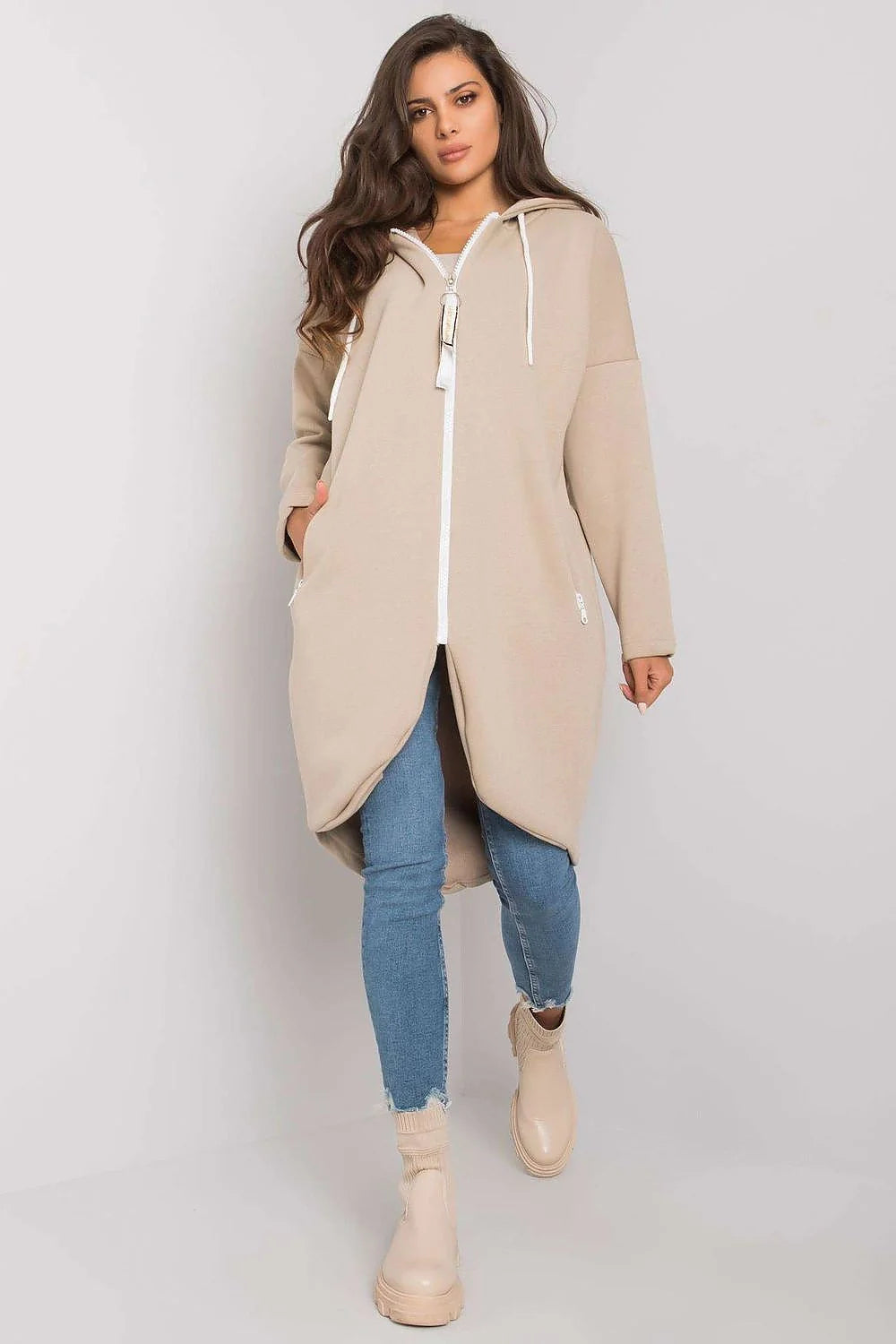 Sweatshirt pour femme coupe longline manches longues capuche fermeture éclair coton élasthanne beige sable