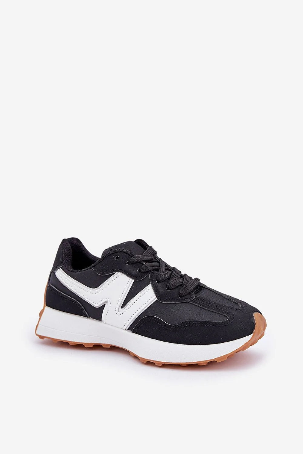 Chaussures de sport pour femmes baskets noires détails blancs semelle marron clair style sportif