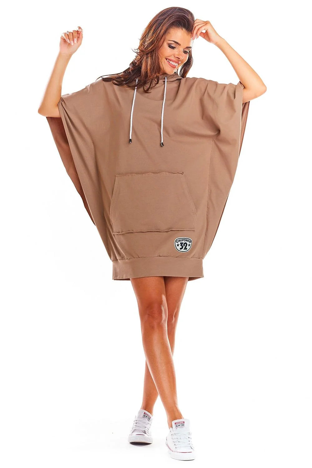 robe jour femme ample oversize capuche cordon poches kangourou manches courtes mi cuisse coton lycra blanc