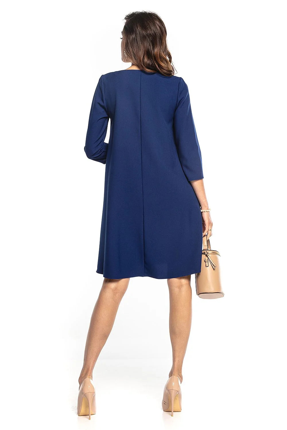 robe femme bleu marine encolure V manches trois quarts taille cintrée ceinture boucle dorée polyester élasthanne fluide élégante polyvalente courte