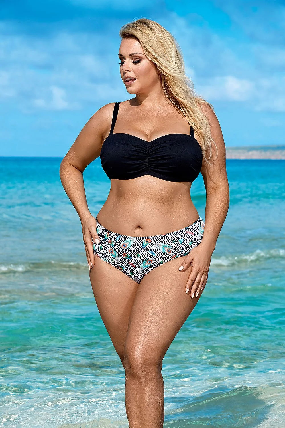 Maillot de bain deux pièces bikini style Lorin elastane polyamide noir uni multicolore motifs géométriques femmes confort support plage loisirs