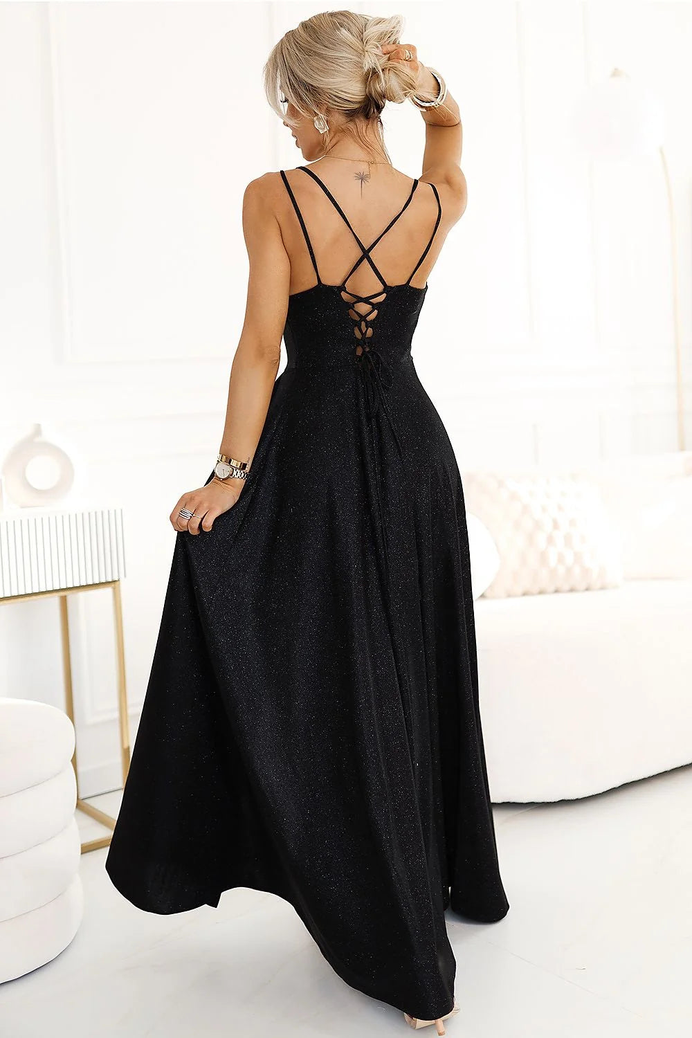 Robe longue élégante soirée tissu scintillant noir décolleté cascade fente jambe dos corset ajustable femme occasion spéciale