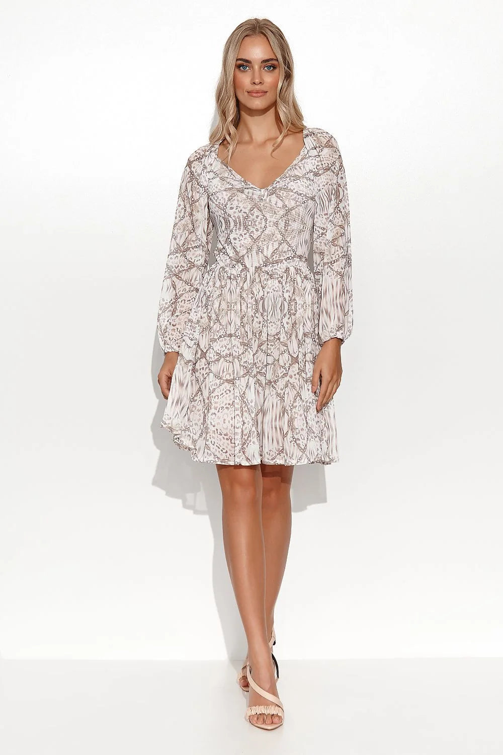 Robe de jour Makadamia design élégant délicat coupe fluide évasée style chic décontracté manches longues bouffantes encolure V