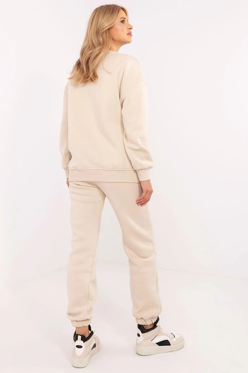 Ensemble sportswear femme sweat à capuche et pantalon jogging style décontracté couleur beige étoile bleu denim
