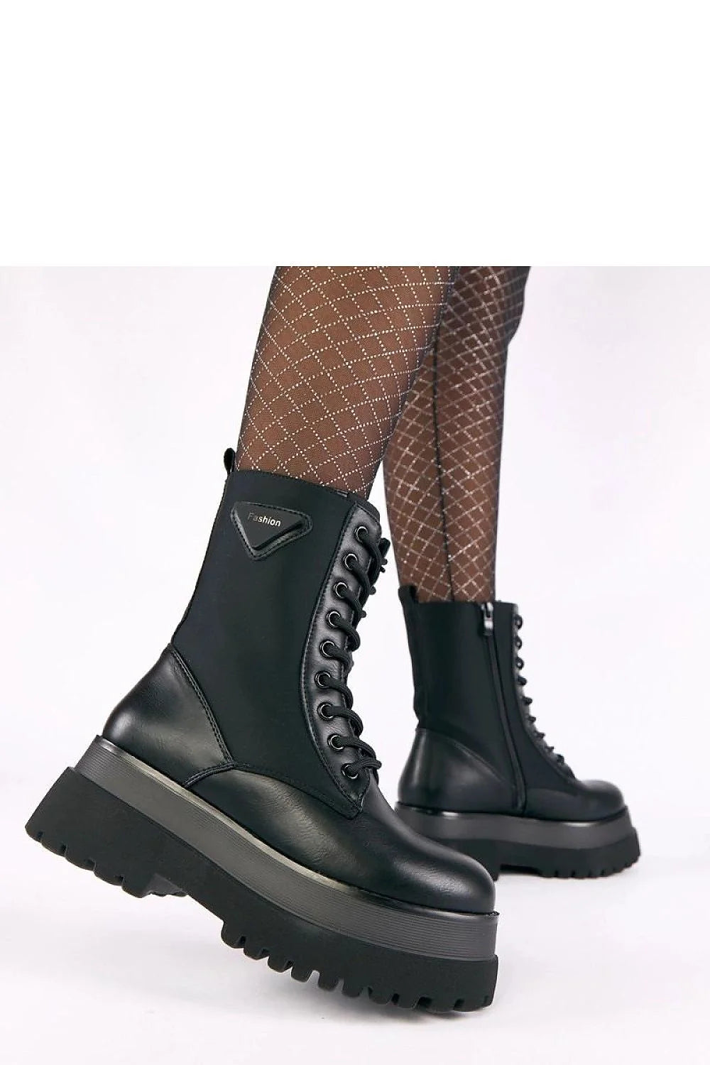 bottines femme noir mat plateforme Lassi Gemre similicuir textile lacets combat semelle crantée bout rond œillets métalliques fermeture éclair intérieure