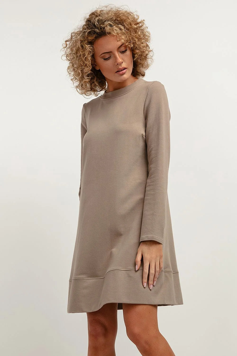 Robe de jour Tessita maille longueur genou coupe trapèze manches longues col rond coton polyester certification OEKO-TEX Standard 100