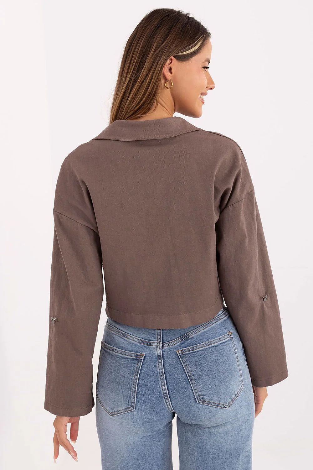 veste shacket utility femme coton twill taupe coupe boxy col chemise fermeture boutonnée ourlet raccourci manches longues poches poitrine rabat
