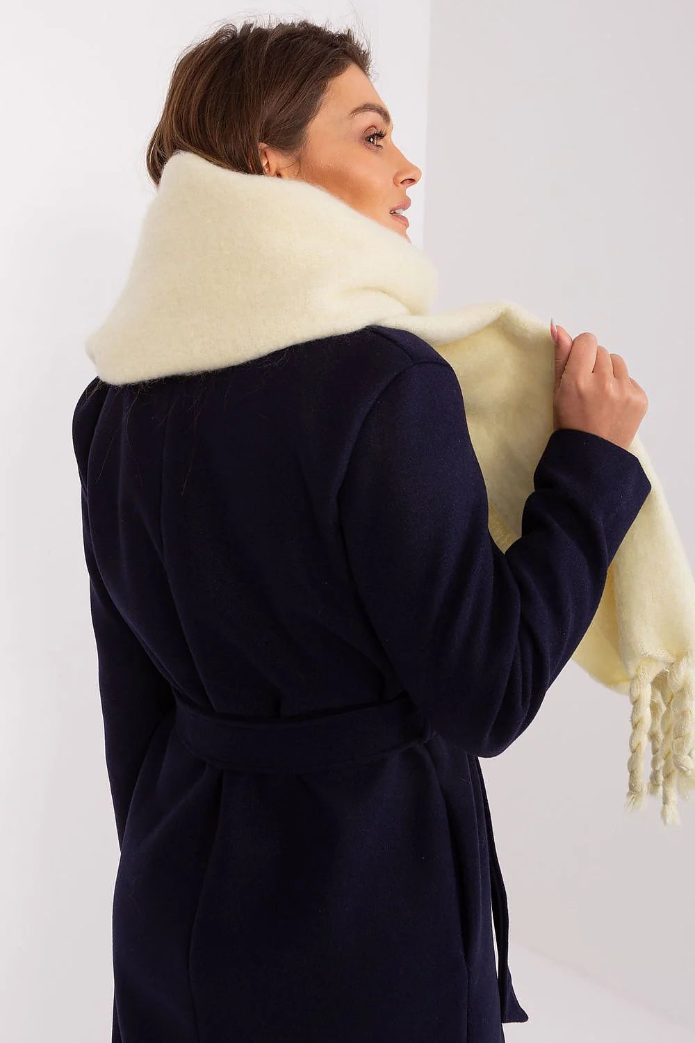 Écharpe enveloppante en laine douce crème clair pour femmes, franges torsadées, style polyvalent automne hiver