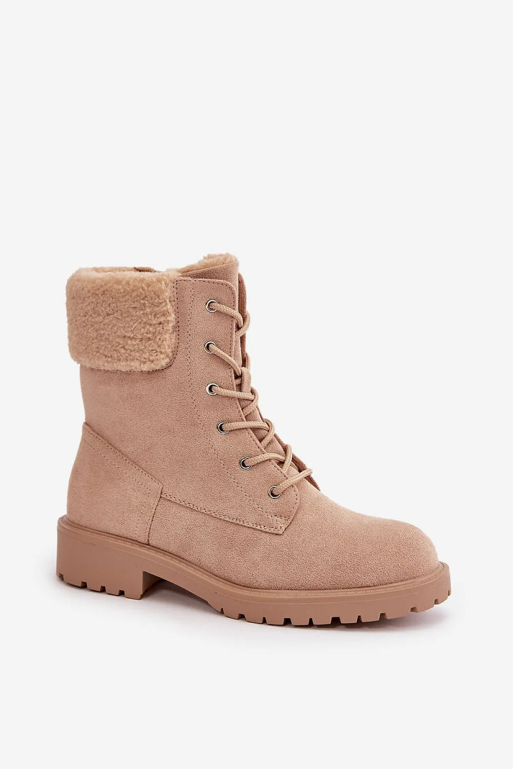 bottines femme suédine beige tige 17cm mi mollet sherpa doublure semelle crantée caoutchouc lacets oeillets zip latéral confortable