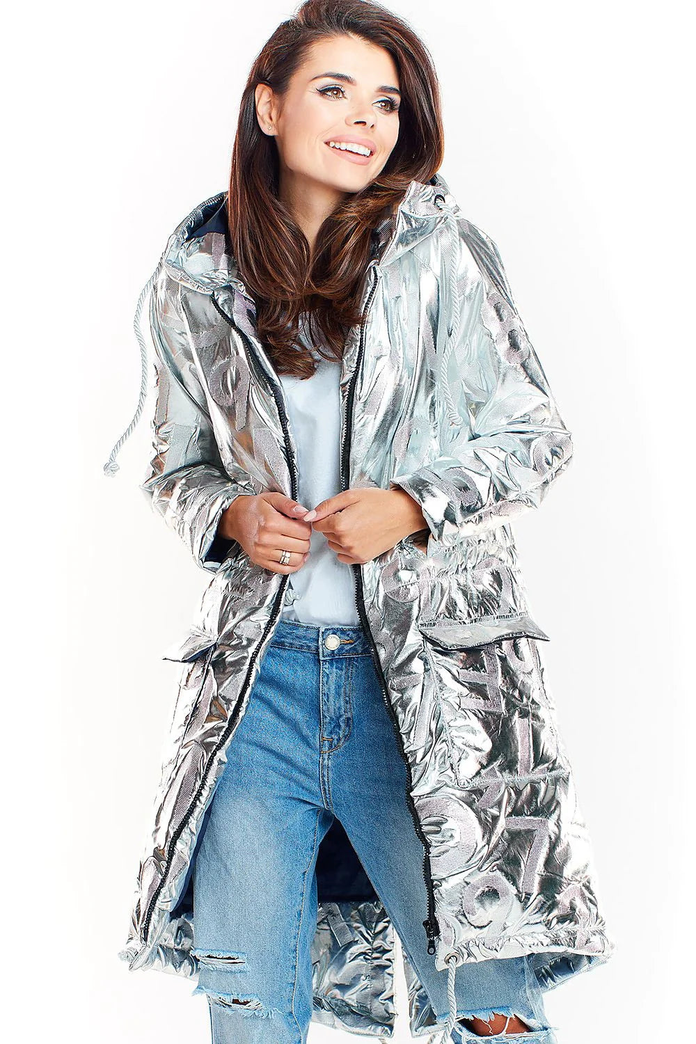 Manteau oversize brillant polyester femme moderne capuche intégrée fermeture éclair style polonais contrasté élégant