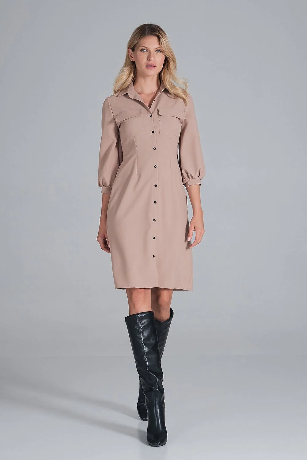 robe chemise midi beige polyester coupe semi ajustée col revers manches troisquarts bouffantes poignets boutonnés poches poitrine boutons noirs