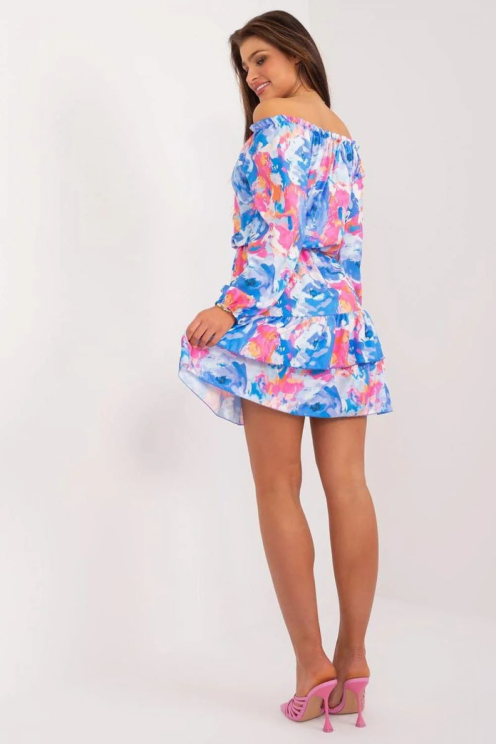 Robe d'été féminine en polyester léger style Bardot manches longues soufflantes encolure élastiquée imprimé artistique couleur vive taille ajustable femme