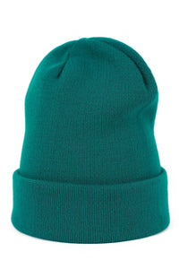 Bonnet acrylique polyamide vert émeraude long coupe moderne minimaliste chaud hiver protection oreilles confortable tête adaptation style femme