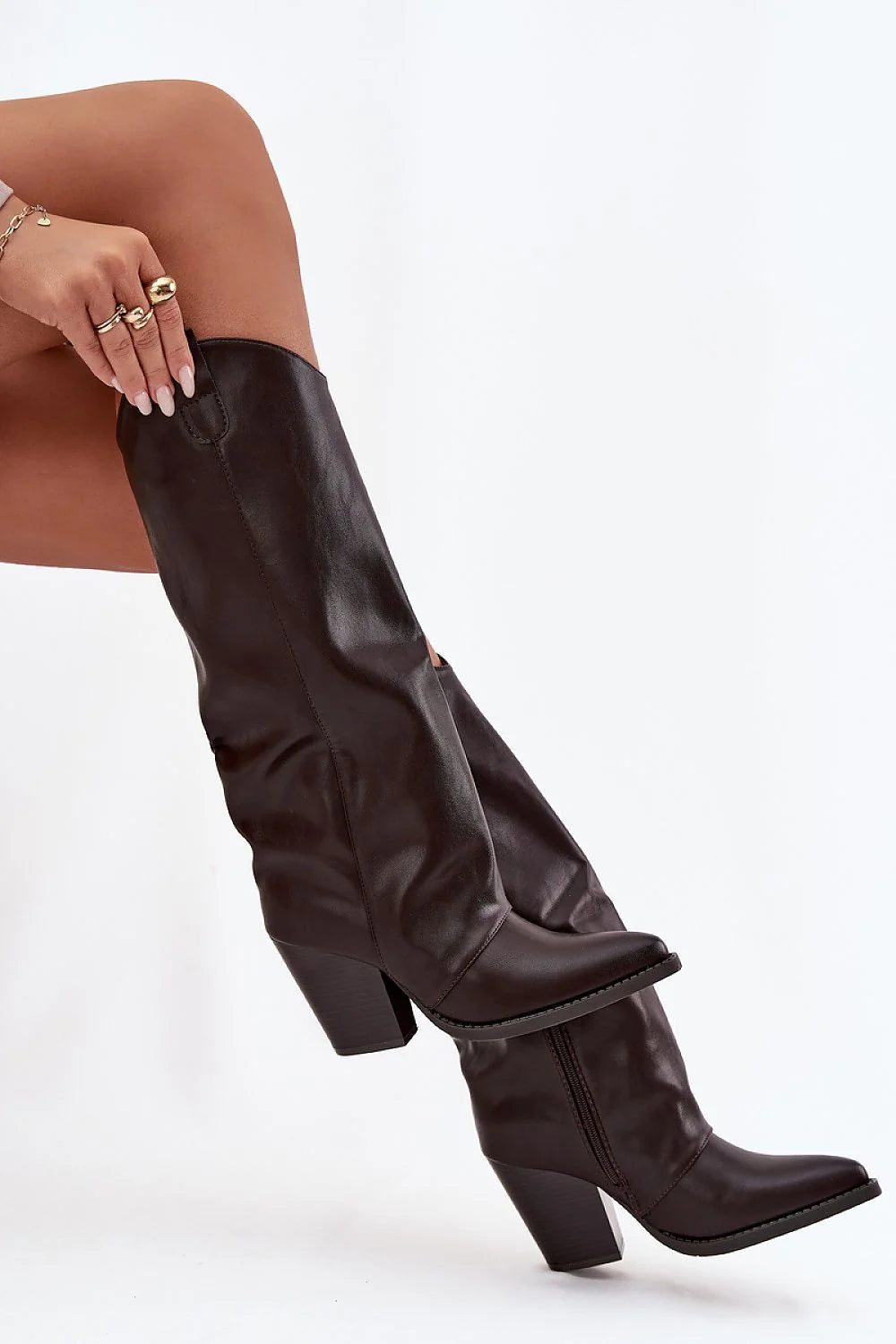 bottes femme western simili cuir marron foncé montantes tige genou talon colonne stable confortable bout pointu
