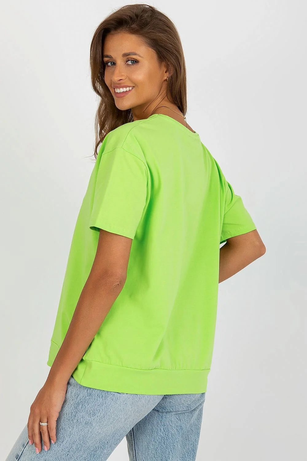Chemisier pour femme manches courtes encolure ronde écusson décoratif coton élasthanne couleur vert fluo moderne casual
