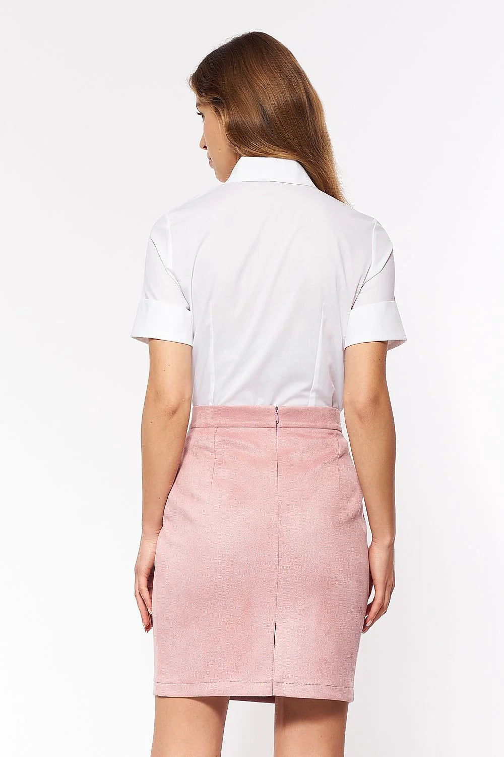 Chemise en coton blanche manches courtes élégante chic bureau femme moderne style professionnel