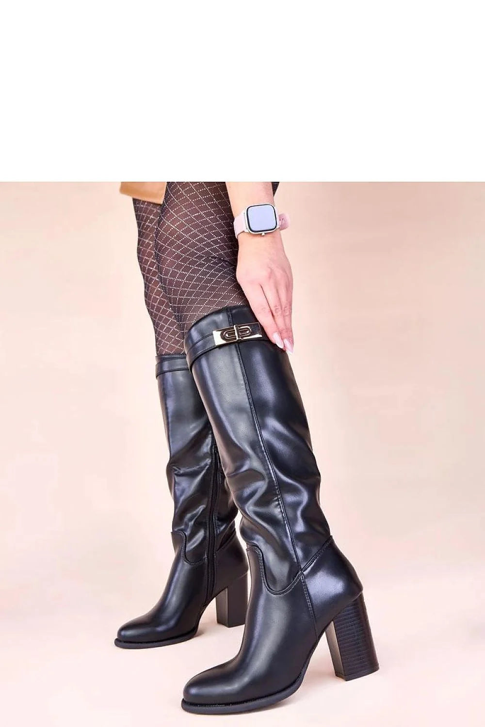 bottes hautes femme cuir artificiel talon bloc moyen stable noires bout arrondi zippée bride boucle dorée élégante intemporelle confortable urbaine