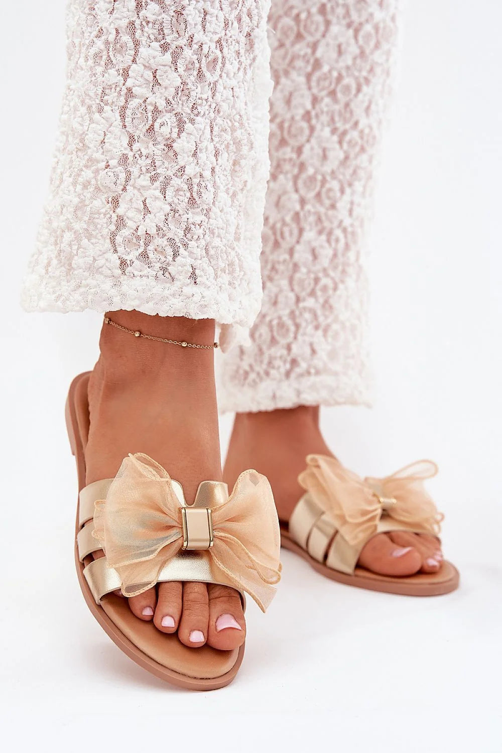 Sandales pour femme en cuir artificiel doré champagne, style élégant, nœud en organza, semelle plate, confortable, occasion casual chic, tailles 36-41