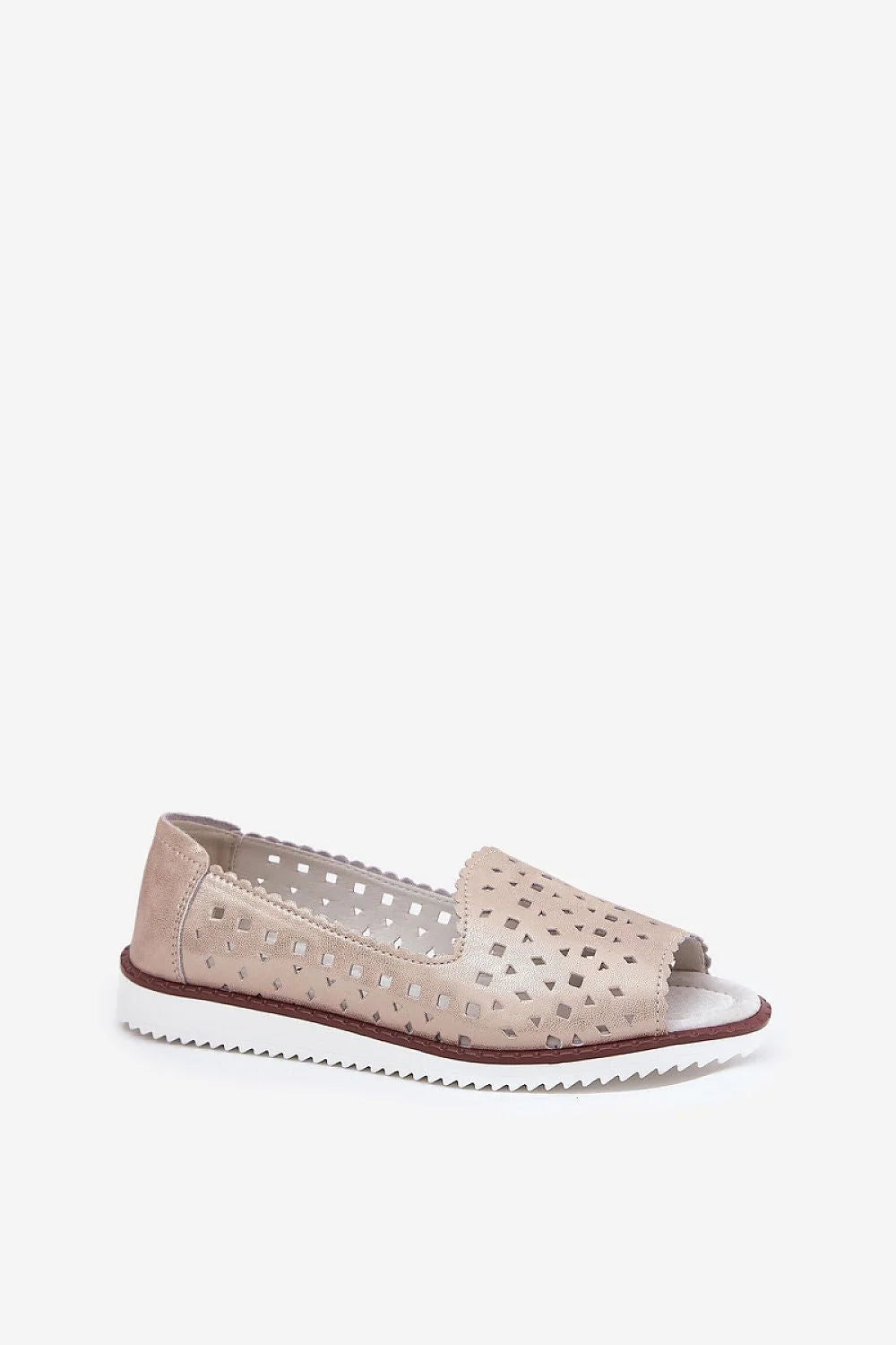 Sandales femmes design estival beige clair motifs géométriques perforations semelle caoutchouc confort été style décontracté occasions élégantes