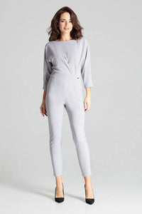 combinaison femme élégante grise polyester élasthanne manches troisquarts col bateau cintrée taille haute jambes cigarette cheville extensible structuré
