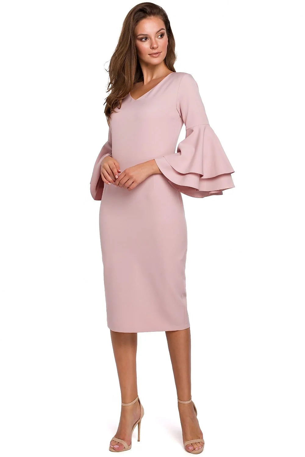 robe cocktail noire midi fourreau ajustée silhouette cintrée manches cloche volants doubles col V tissu coton polyester éclair dissimulé