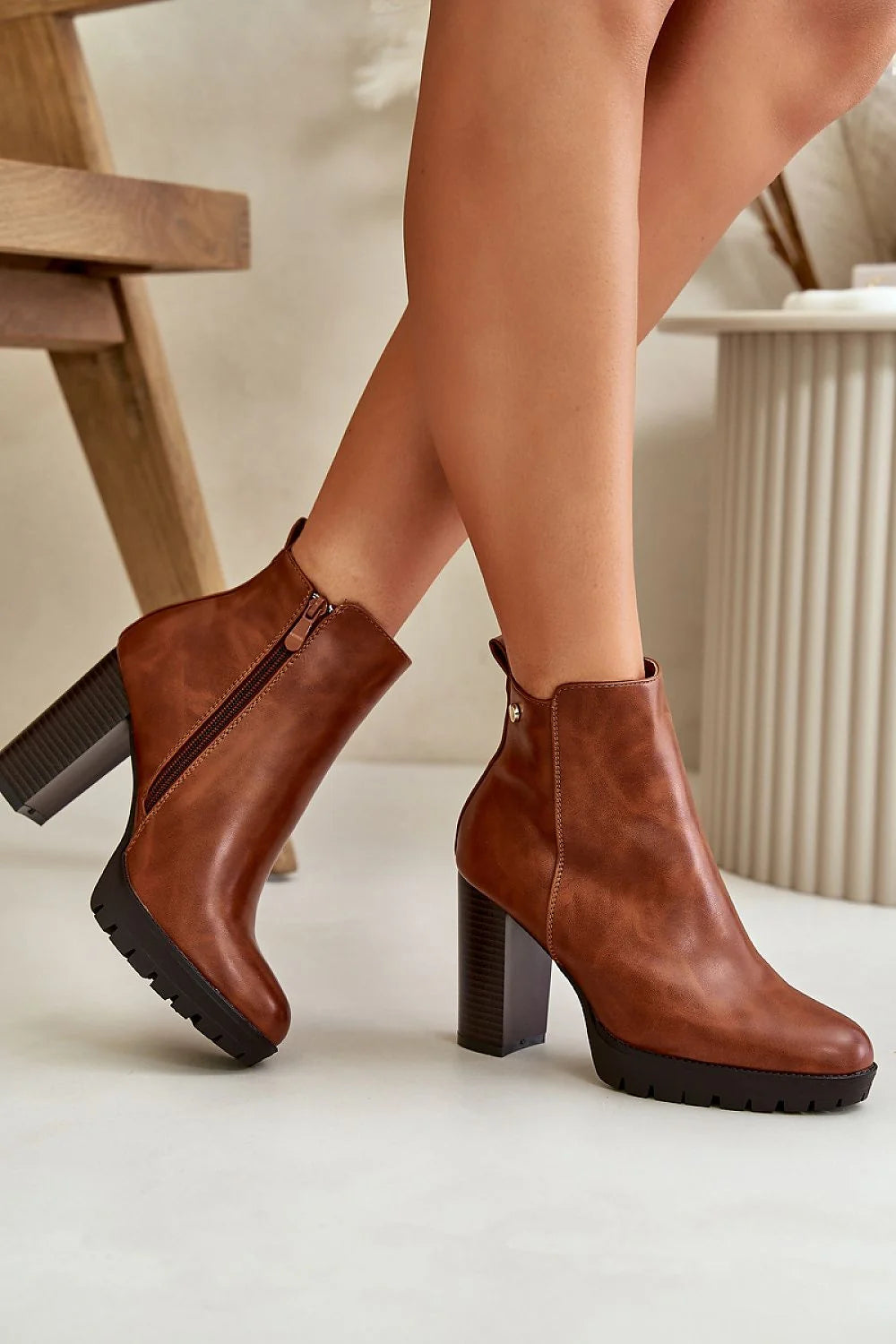 Bottes à talons hauts élégantes en cuir marron doublure fourrure fermeture éclair femme automne hiver taille ajustable talon carré 10 cm