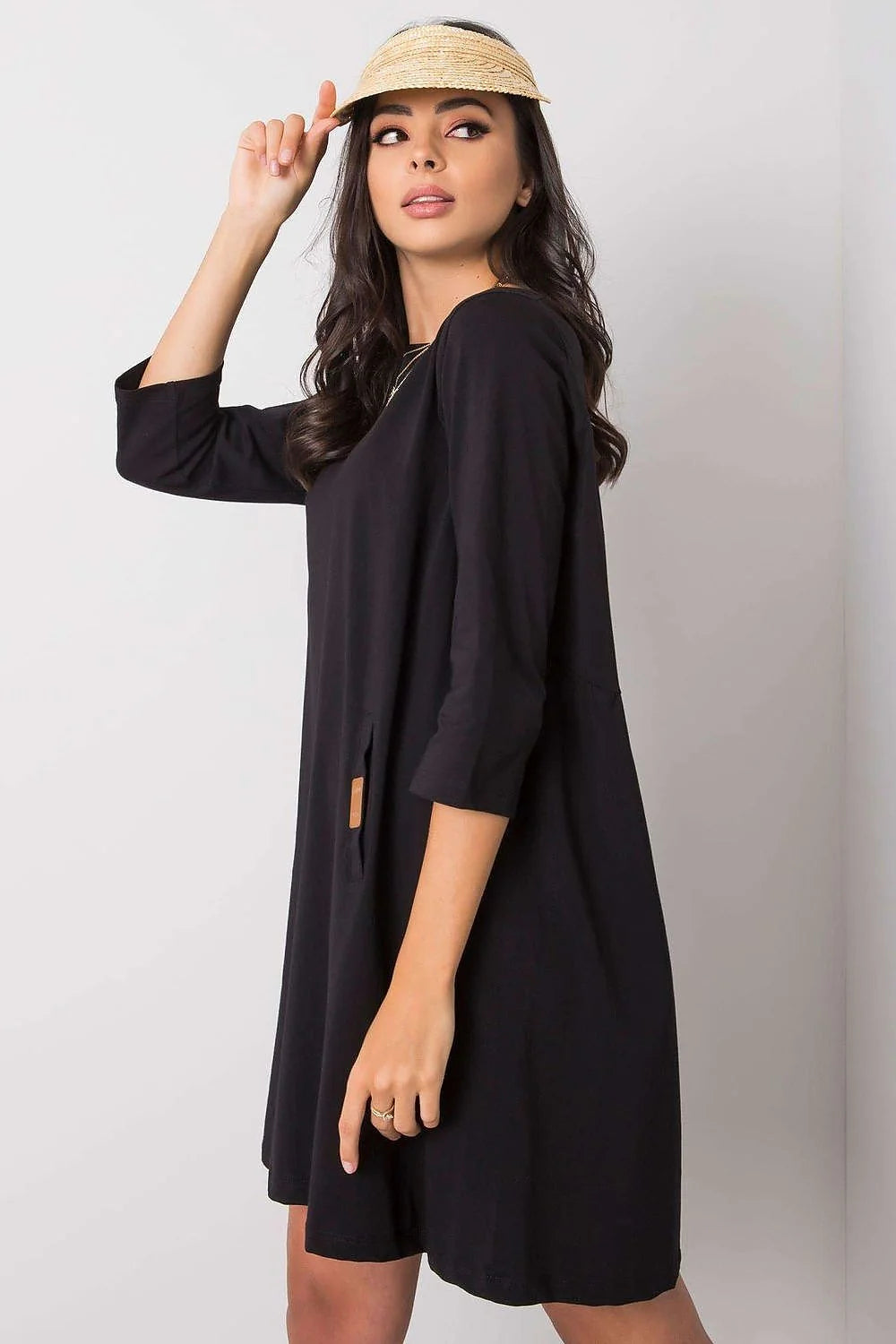 Robe ample verte coton moderne manches 3/4 poches latérales style décontracté mode féminine élégante