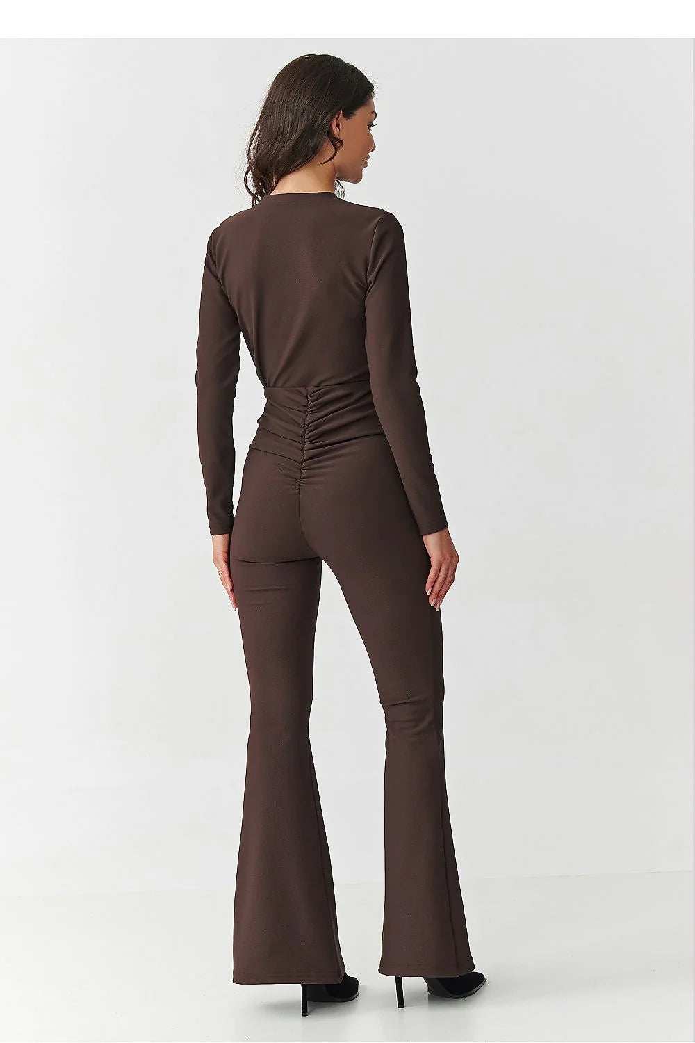 ensemble femme côtelé ajusté manches longues col montant fermeture éclair arrière pantalon taille haute flare jambes évasées sculptant confortable bourgogne
