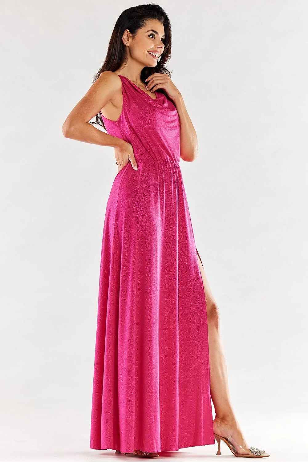 robe longue fuchsia drapée décolleté bénitier bretelles fines fente haute latérale taille élastique stretch scintillant fluide soyeuse cintrée glamour cérémonie
