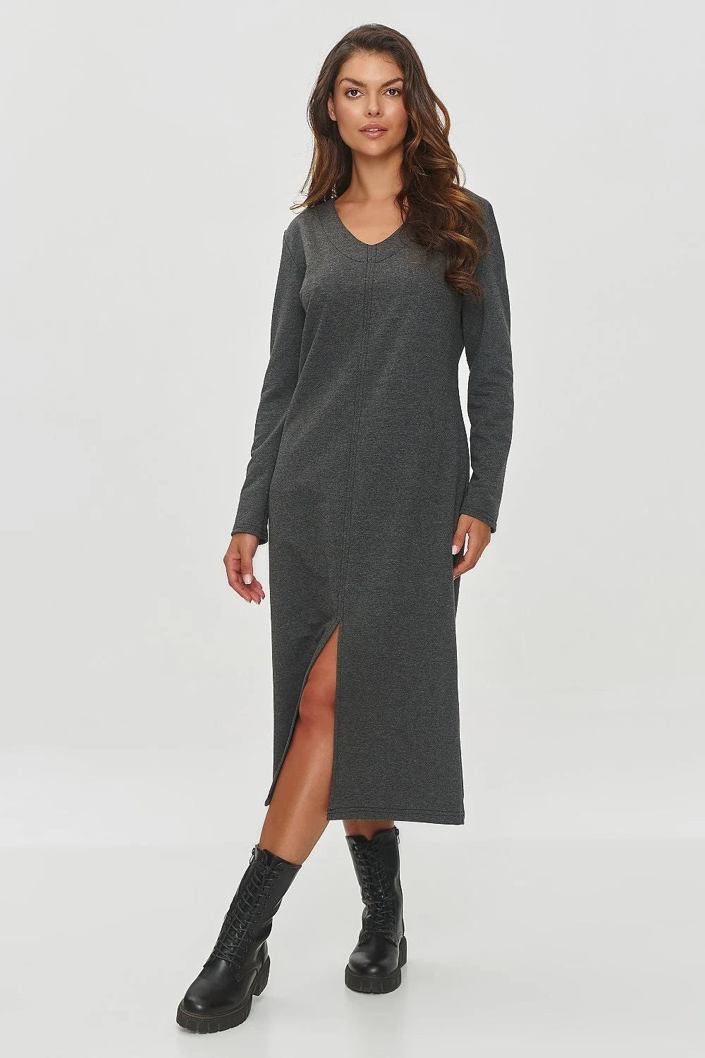 robe midi maille gris anthracite coupe droite manches longues encolure V fente frontale couture centrale extensible douce ajustée silhouette élégante